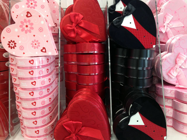 See’s contains a plethora of Valentine’s Day gift boxes (Kelli Shiroma / Neon Tommy). See’s contains a plethora of Valentine’s Day gift boxes (Kelli Shiroma / Neon Tommy).