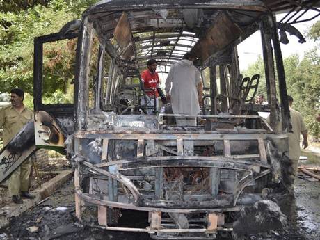 Bus Bombing In Quetta | Independent UK