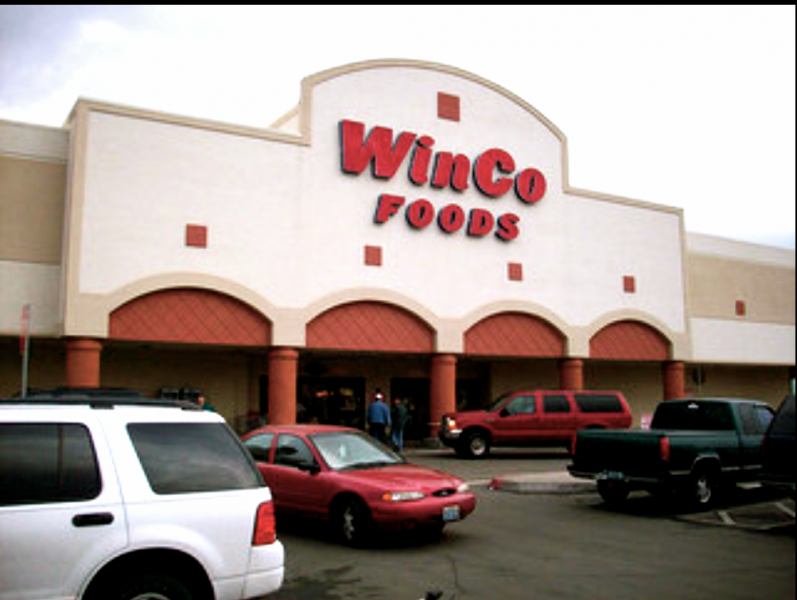 WinCo (AlishaV/Flickr)