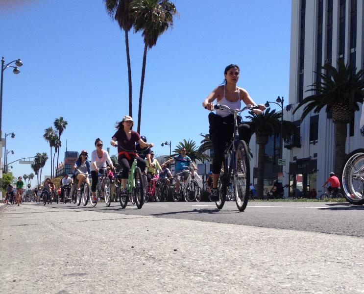 Angelenos take over Wilshire on their bikes for CicLAvia (Bryce Christian)