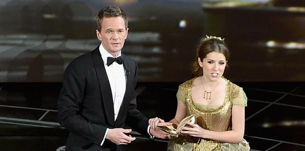 Neil Patrick Harris shined in his opening number, with cameos from Anna Kendrick and others. (@JustJared / Twitter)