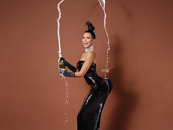 Kim Kardashian caused a stir with her revealing photoshoot for Paper magazine. (@vhoutlet / Twitter)