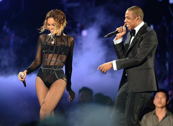 There's a serious case of Beyoncé fever going around the music world right now. (@AlterThePress / Twitpic) There's a serious case of Beyoncé fever going around the music world right now. (@AlterThePress / Twitpic)