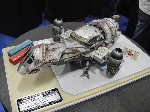 A model of the good ship herself, "Serenity". She's a beauty. (PopCultureGeek) A model of the good ship herself, "Serenity". She's a beauty. (PopCultureGeek)