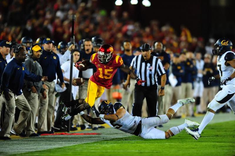 High-flying junior WR Nelson Agholor (15) led the team with 216 receiving yards. (Charlie Magovern/Neon Tommy)