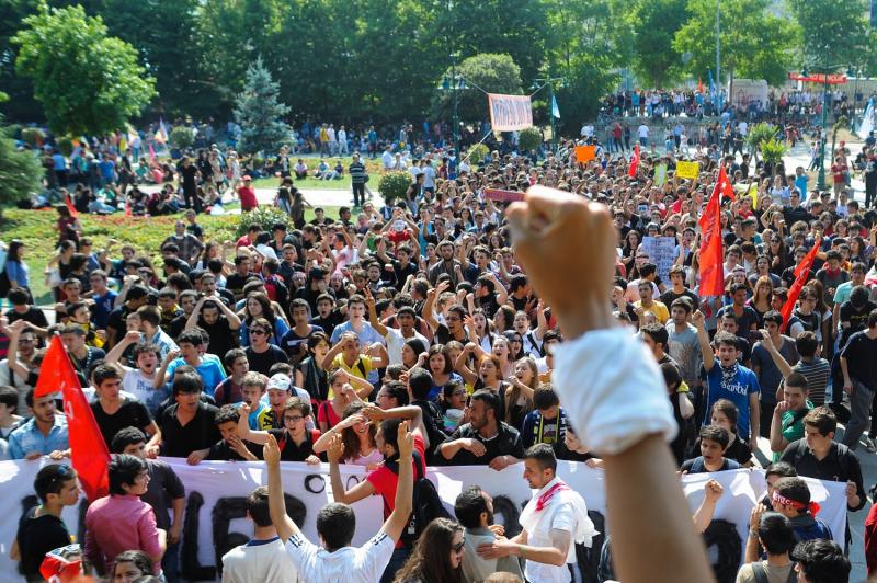 Protestors in Taksim Square (By Mstyslav Chernov, via Wikimedia Commons)