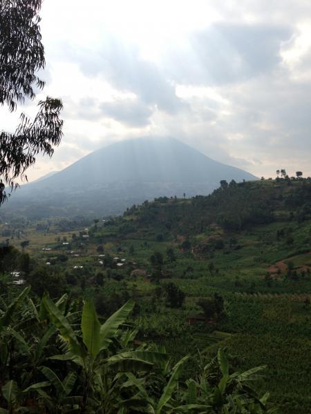 In Rwanda (Sarah Geisler, Neon Tommy)