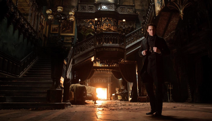 Tom Hiddleston in "Crimson Peak" (Legendary Pictures) Tom Hiddleston in "Crimson Peak" (Legendary Pictures)
