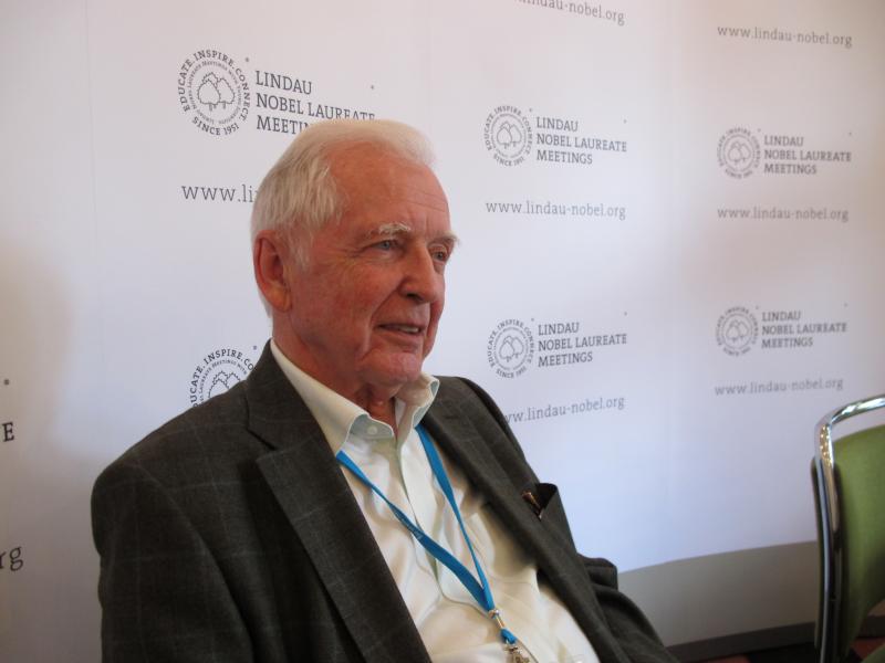 Nobel laureate Harald zur Hausen (Susan Valot / Neon Tommy)