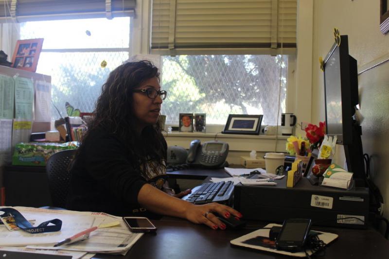 Diploma Project counselors such as Nancy Garcia, pictured here, help students earn their high school degree. (Heidi Carreon/Neon Tommy) Diploma Project counselors such as Nancy Garcia, pictured here, help students earn their high school degree. (Heidi Carreon/Neon Tommy)