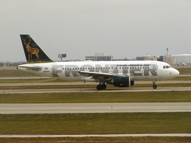 Frontier Airlines Airbus A319-100. (redlegsfan21/Flickr) Frontier Airlines Airbus A319-100. (redlegsfan21/Flickr)