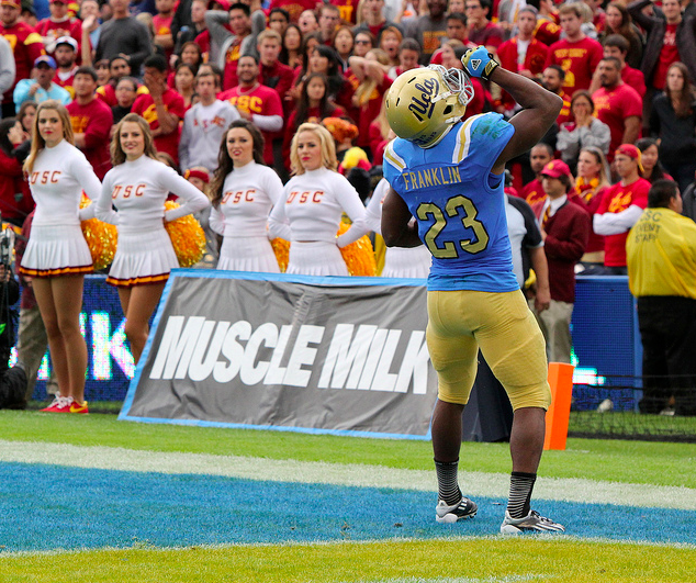 Johnathan Franklin's 185 total yards kept UCLA's Rose Bowl hopes alive. (James Santelli/NT) Johnathan Franklin's 185 total yards kept UCLA's Rose Bowl hopes alive. (James Santelli/NT)