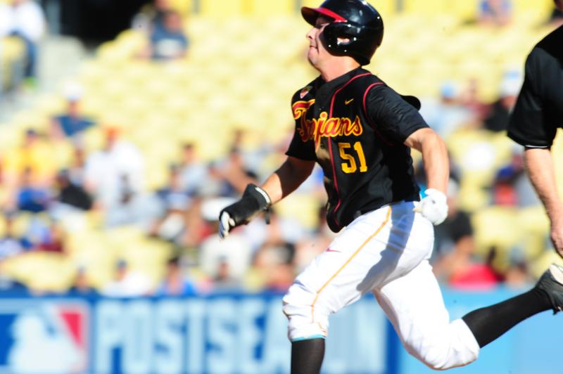 Senior catcher Garrett Stubbs sprints on the basepaths in USC's win (Charlie Magovern/Neon Tommy)