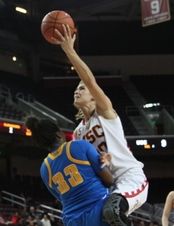 Marinacci was called for a charge on the play. Senior Night was not kind to her, to say the least. (Kevin Tsukii/Neon Tommy) Marinacci was called for a charge on the play. Senior Night was not kind to her, to say the least. (Kevin Tsukii/Neon Tommy)