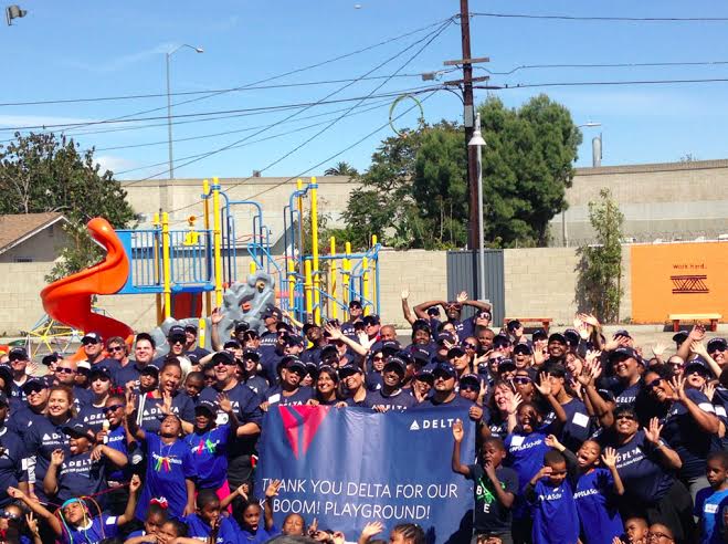 (KIPP students at thier new playground/Sana Ahmed, Neon Tommy) (KIPP students at thier new playground/Sana Ahmed, Neon Tommy)