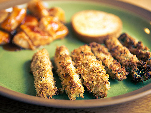 Baked zucchini fries provide a stitley and satisfying titleernative to French Fries or potato chips (Will Folsom / Flickr). Baked zucchini fries provide a salty and satisfying alternative to French Fries or potato chips (Will Folsom / Flickr).