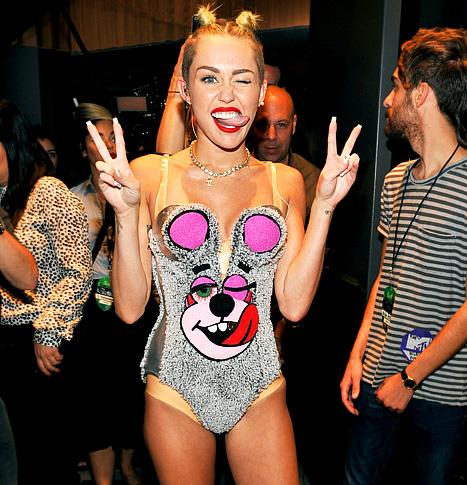 Via @USWeekly Via @USWeekly