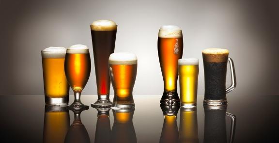 Where does your beer allegiance lie? (Annabelle Breakey/Getty Images) Where does your beer allegiance lie? (Annabelle Breakey/Getty Images)
